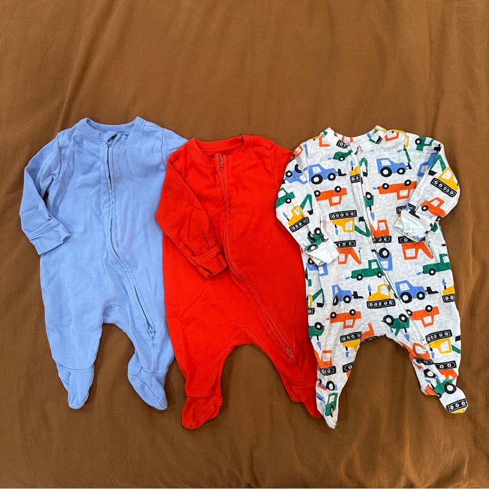 Old Navy 2-Way-Zip Sleep & Play Footed One-Piece 3-Pack for Newborn